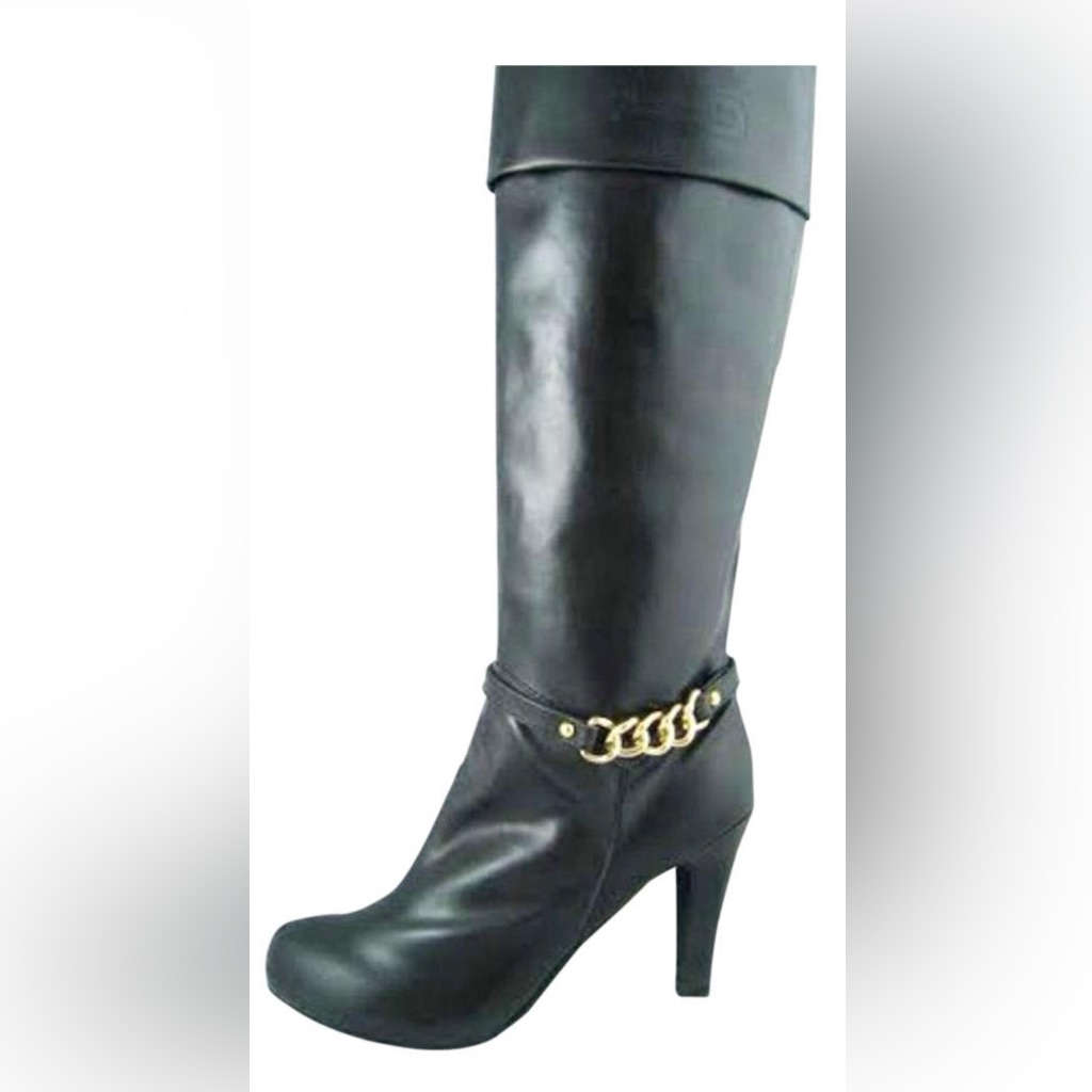 Stunning Coach Aida Black Leather Boots With Gold Chain At Ankle - Size 5.5